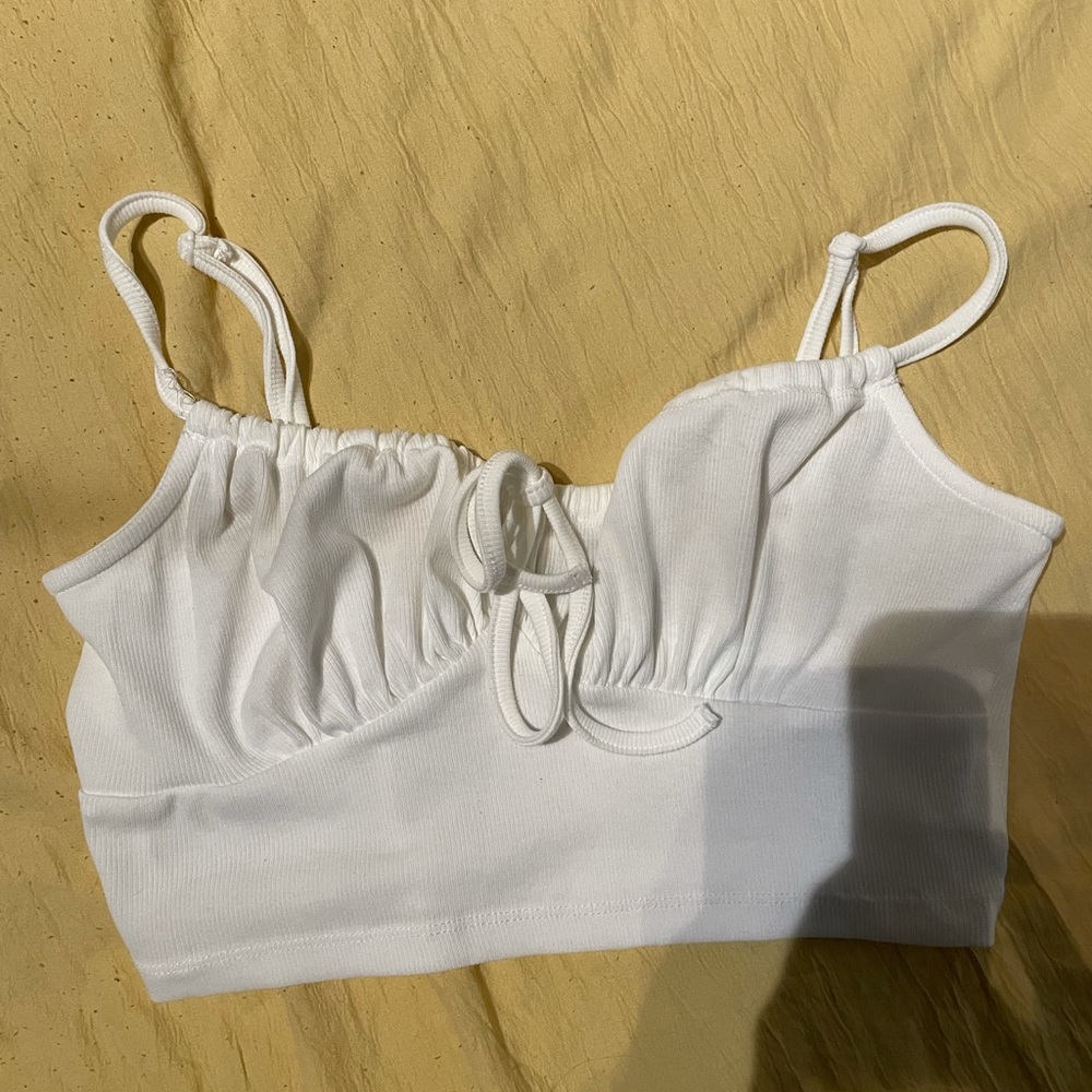 tie front tank top